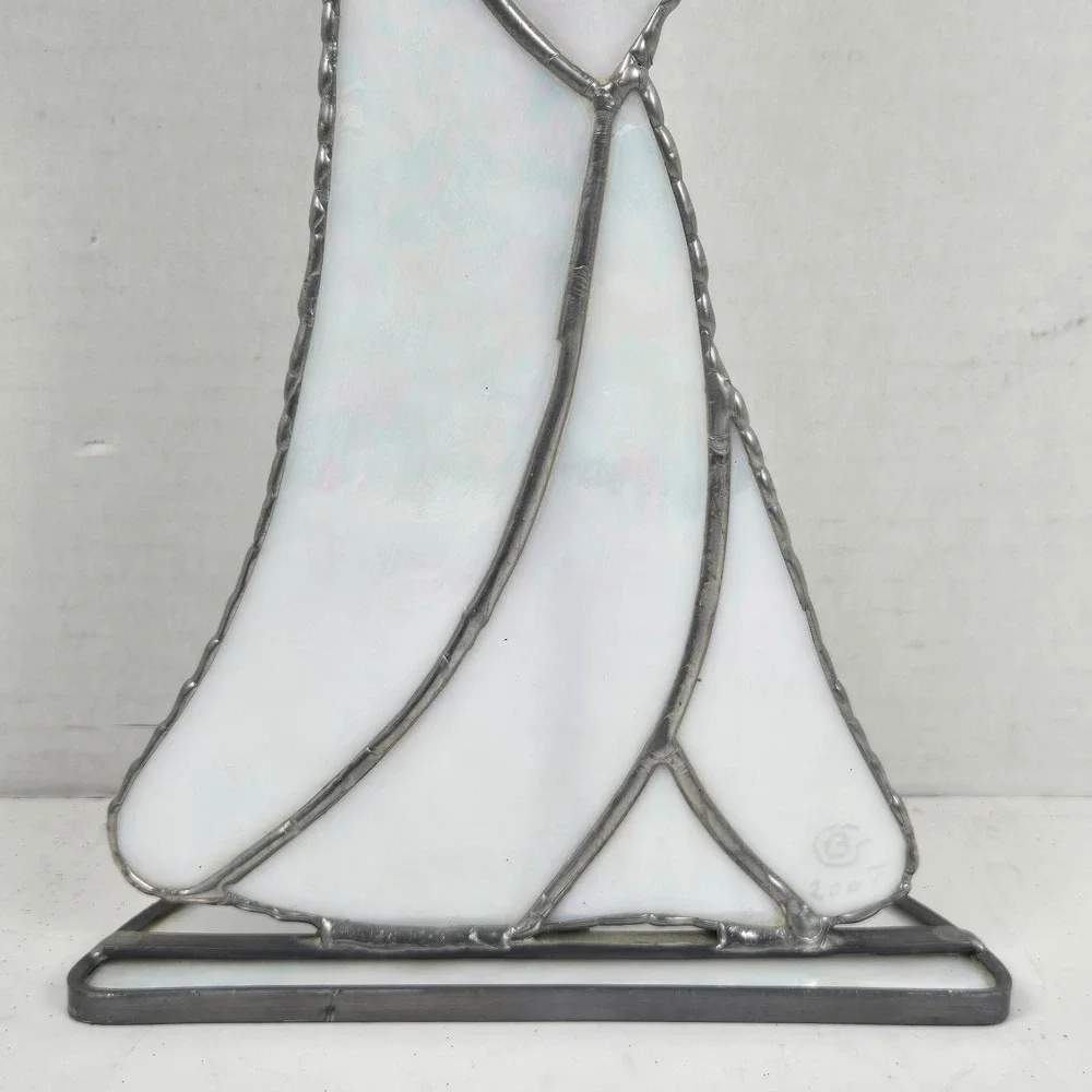 N/A tiffany style